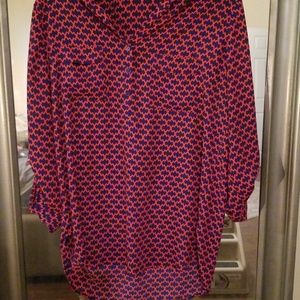 Pleione Tops - Red & Blue 3/4 sleeve blouse Pleione Tops - Red & Blue 3/4 sleeve blouse